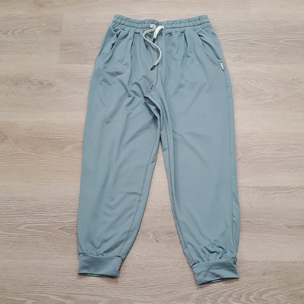 NWOT Feat Roam Jogger (Unisex)